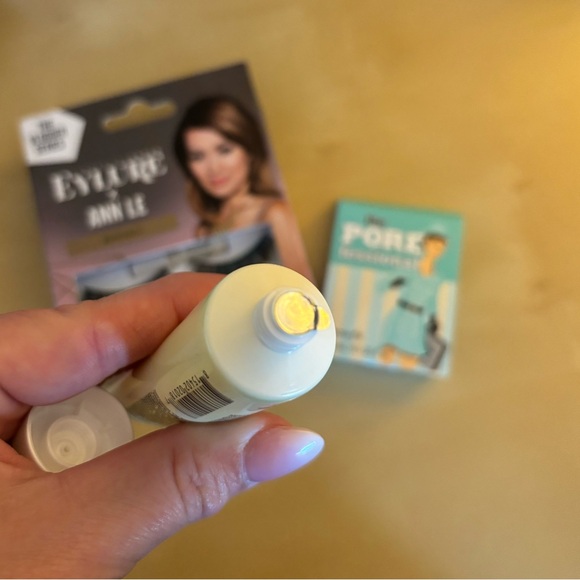 Beauty Bundle - Picture 2 of 4